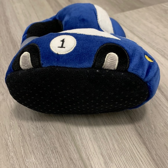 Toddler boy Race Car slippers - Picture 4 of 5